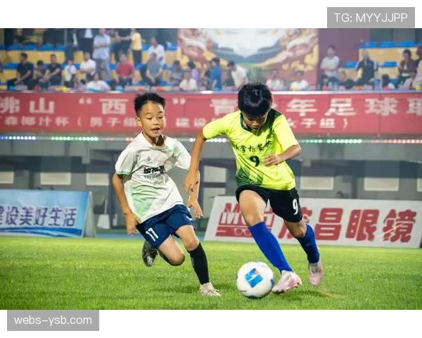 西甲与教育部联合推出“校园足球2026”公益项目 西甲与教育部联合推出“校园足球2026”公益项目