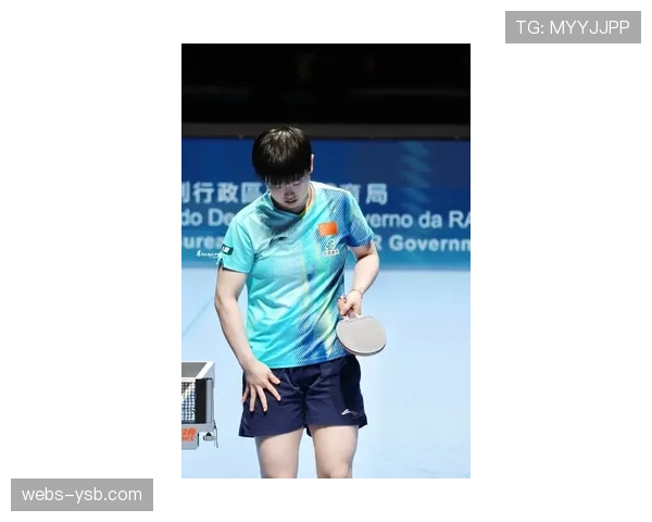 孙颖莎直落三局速胜中国台北选手李昱谆晋级小组赛 孙颖莎直落三局速胜中国台北选手李昱谆晋级小组赛